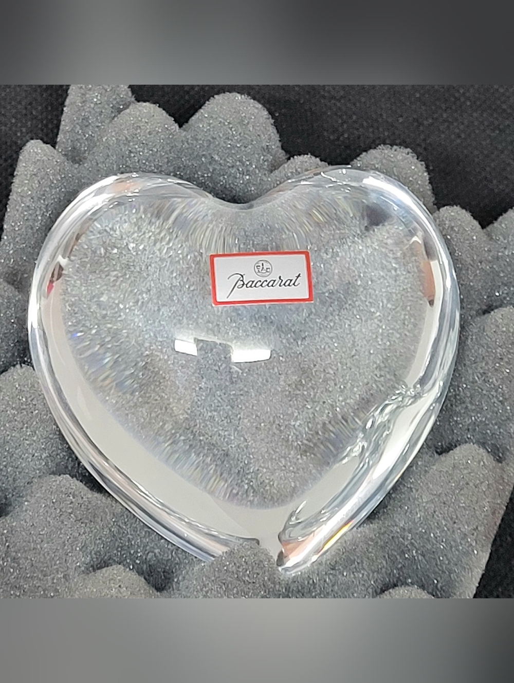 Baccarat Crystal Puffed Heart Paperweight 3" x 3" France Amor 1990's - Picture 3 of 10